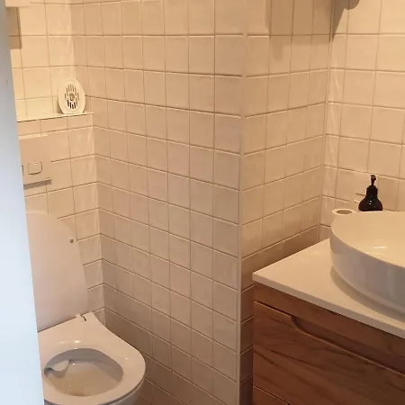 Przy Stawie Zdrojowym Apartment